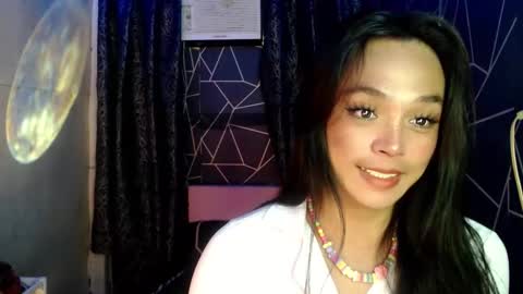 TYRA online show from May 29, 8:34 am