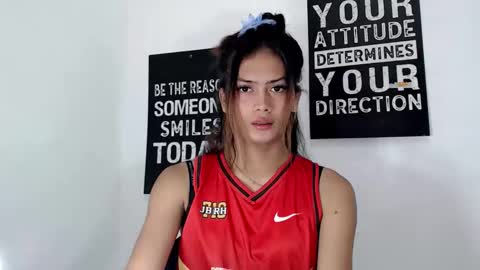 Snapshot of ursexy_diamondcum chatting on February 19, 3:52 pm RAZ online show from February 19, 3:52 pm