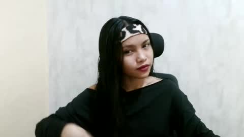 Snapshot of ursexyfantasy19 chatting on July 19, 5:44 am ursexyfantasy19 online show from July 19, 5:44 am