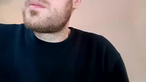 ursweetdreamx online show from November 12, 11:43 am