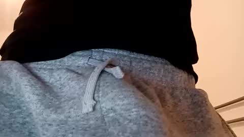 ursweetdreamx online show from November 26, 9:43 am