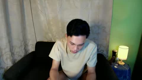 Snapshot of ursweetfucker_kimeya69 chatting on March 9, 12:03 am ursweetfucker_kimeya69 online show from March 9, 12:03 am