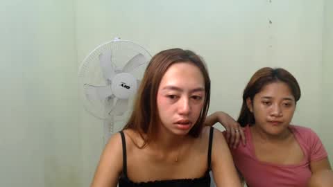 ursweetpinky online show from July 15, 9:20 pm