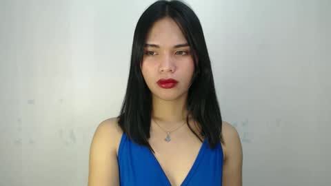 urtereshameow online show from April 15, 12:23 pm