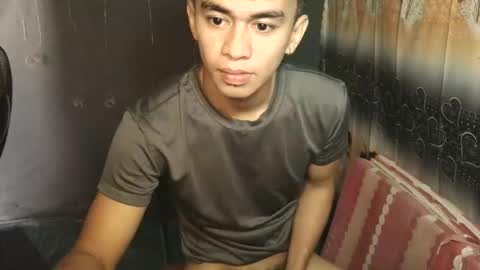 urwild_fuckerxx online show from February 11, 1:32 am