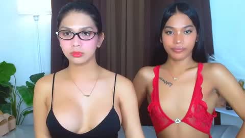 urwildest_margaret online show from June 1, 4:41 pm