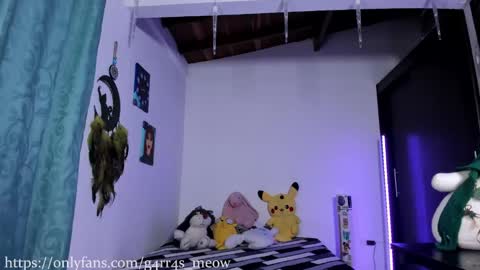    online show from January 4, 4:23 am