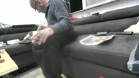 BamBam online show from January 18, 1:09 am