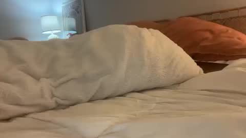 Lily online show from October 10, 2:21 am