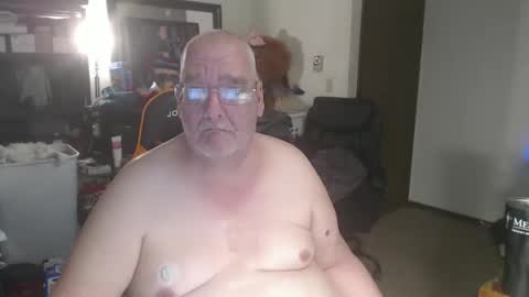 Eric online show from April 1, 3:07 am