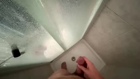 utentegle online show from November 6, 1:34 pm