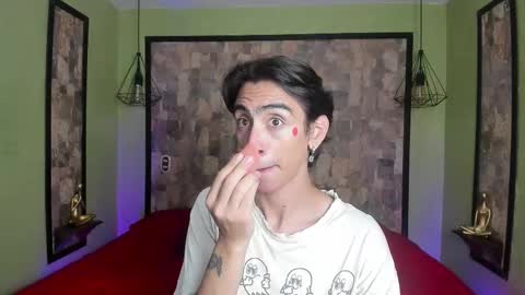 UYUKIE online show from March 19, 1:20 am