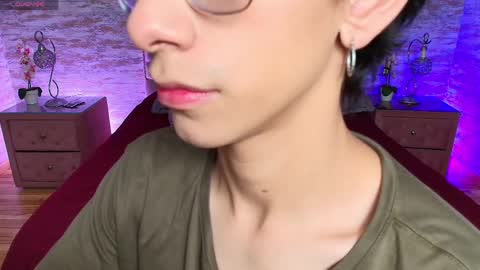 UYUKIE online show from April 11, 2:16 am