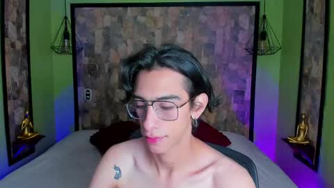 UYUKIE online show from April 16, 1:17 am