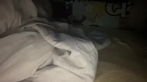 Snapshot of uzkyvenec chatting on March 8, 5:07 am Who can make me Hard gets my heart online show from March 8, 5:07 am