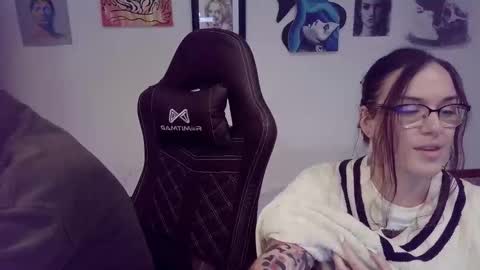 vagelicious online show from October 5, 9:34 pm