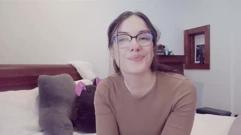 vagelicious online show from December 2, 3:18 pm