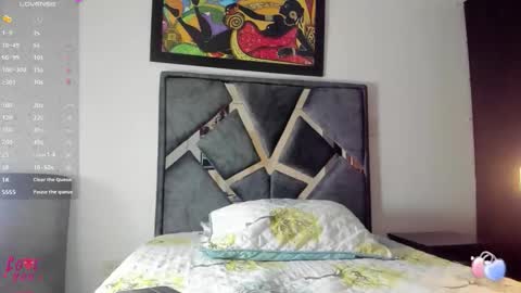 Vahiolet smith online show from November 3, 3:30 am