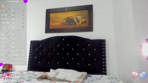 Vahiolet smith online show from December 3, 3:14 am