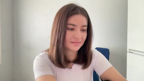 Snapshot of vaiee chatting on September 13, 5:18 am Valery online show from September 13, 5:18 am