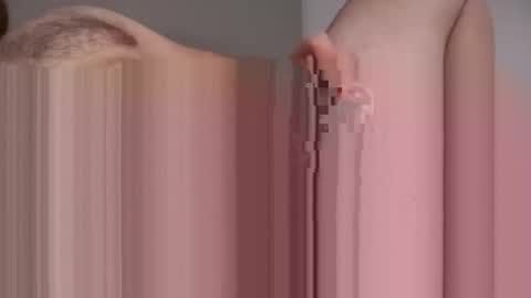 qwerty23 online show from April 8, 7:52 am