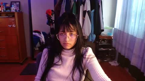 Snapshot of val_azuna chatting on November 28, 1:14 pm valentina online show from November 28, 1:14 pm