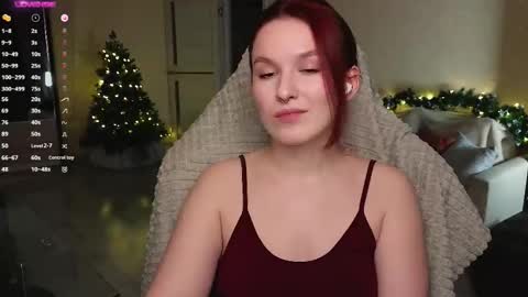 Snapshot of val_manson chatting on December 13, 8:47 pm Val online show from December 13, 8:47 pm