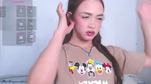 Snapshot of valen_thompson chatting on November 1, 1:18 am IG-valen mendoza99 twitter valenthompson99 online show from November 1, 1:18 am