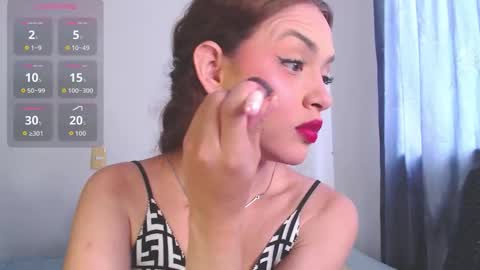 Snapshot of valen_thompson chatting on November 25, 6:41 pm IG-valen mendoza99 twitter valenthompson99 online show from November 25, 6:41 pm