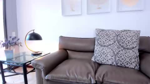 Valen online show from September 29, 9:41 pm