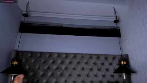 Snapshot of valentin0_3 chatting on November 12, 7:46 pm Valentin0 online show from November 12, 7:46 pm