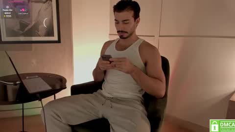 valentin_hoffman online show from November 16, 11:27 am