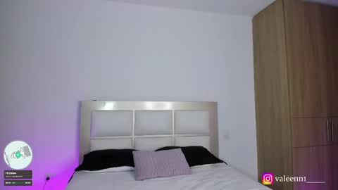 Snapshot of valentina69t chatting on February 10, 10:30 pm Valentina Torres online show from February 10, 10:30 pm