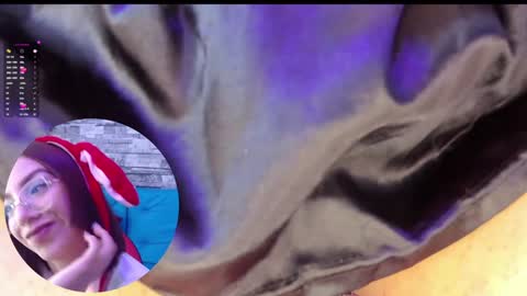 Snapshot of valentina_greco chatting on December 27, 9:43 pm Valentina online show from December 27, 9:43 pm