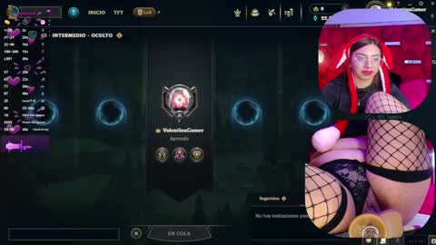 Snapshot of valentina_greco chatting on January 8, 2:14 pm Valentina online show from January 8, 2:14 pm