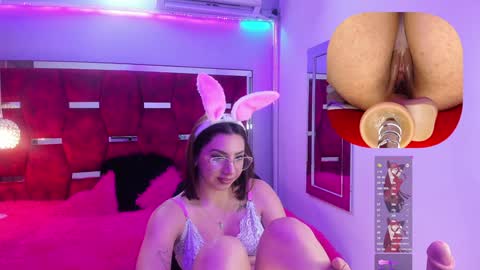 Snapshot of valentina_greco chatting on January 21, 5:30 pm Valentina online show from January 21, 5:30 pm