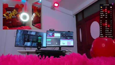 Snapshot of valentina_greco chatting on February 11, 10:28 pm Valentina online show from February 11, 10:28 pm