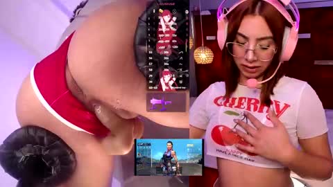 Snapshot of valentina_greco chatting on September 18, 2:08 pm Valentina online show from September 18, 2:08 pm