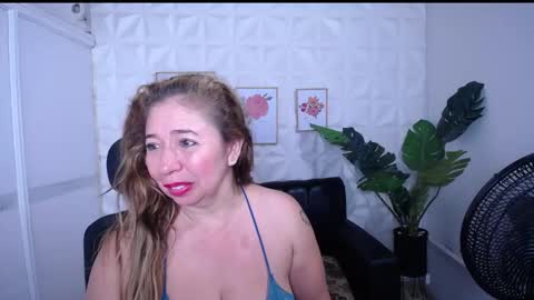 Valentina  online show from January 17, 7:28 pm