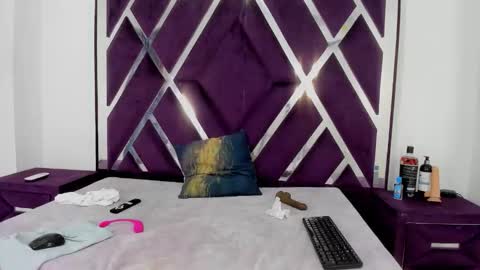 valentinaasm online show from March 25, 1:17 pm