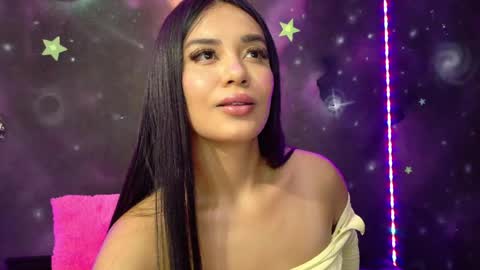 Snapshot of valentinarojass_ chatting on May 25, 6:36 pm valentinarojass_ online show from May 25, 6:36 pm