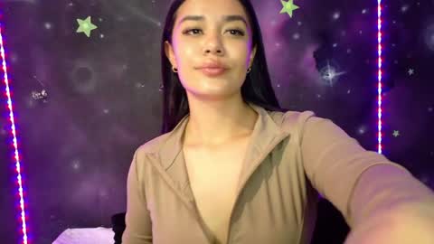 Snapshot of valentinarojass_ chatting on June 1, 7:04 pm valentinarojass_ online show from June 1, 7:04 pm