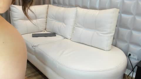 Snapshot of valentinasu chatting on February 26, 6:00 pm Valentina online show from February 26, 6:00 pm