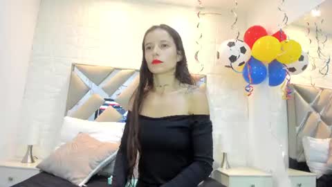 VALENTINA online show from June 18, 11:58 am