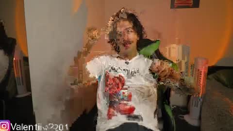 Valentino - 15 OFF valentino2201 online show from April 9, 1:38 am