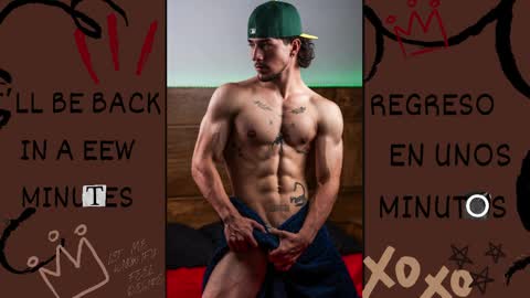 Valentino - 15 OFF valentino2201 online show from April 12, 3:11 am