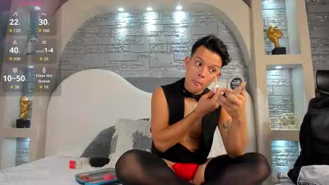 valentino_moretti online show from January 11, 12:32 pm