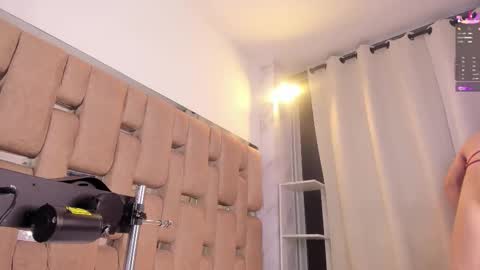 Valentino online show from October 9, 3:32 pm