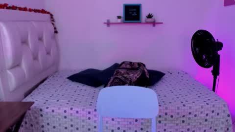 Manuel online show from January 12, 10:37 pm