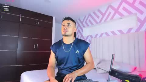  Valentinos  online show from July 4, 9:10 pm